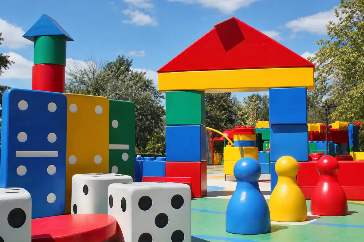 Toy Story Land Guide: Beating the Slinky Dog Line